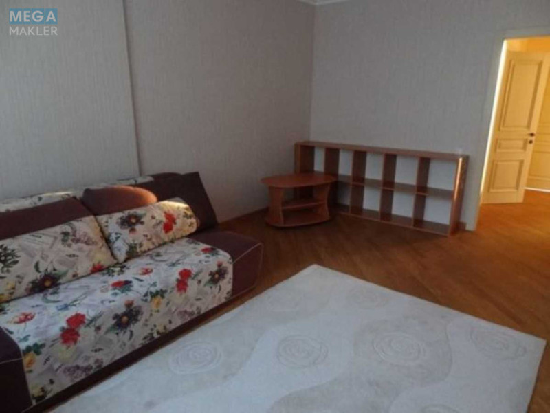 Оренда 3 кімнатної квартири, <a class="location-link" href="/kiev/" title="Недвижимость Київ">Київ</a>, <a class="location-link" href="/kiev/goloseevskij/" title="Недвижимость Голосіївський район">Голосіївський р-н</a>, Степана Рудницкого ул., 3/7 (изображение 4)