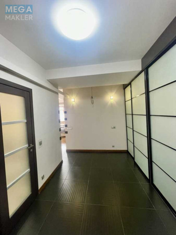 Оренда 3 кімнатної квартири, <a class="location-link" href="/kiev/" title="Недвижимость Київ">Київ</a>, <a class="location-link" href="/kiev/pecherskij/" title="Недвижимость Печерський район">Печерський р-н</a>, Панаса Мирного вул., 12 (изображение 7)