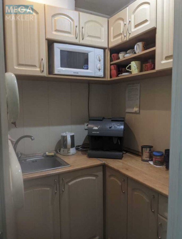 Продаж 3 кімнатної квартири (56/39/6), 1 пов. 5 пов. будинку, <a class="location-link" href="/kiev/" title="Недвижимость Київ">Київ</a>, <a class="location-link" href="/kiev/shevchenkovskij/" title="Недвижимость Шевченківський район">Шевченківський р-н</a>, Дегтяревская ул., 28 (изображение 14)