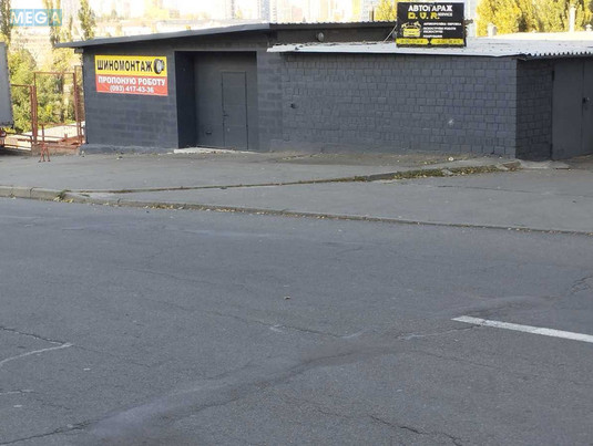 Оренда комерційної нерухомості, 48&nbsp;кв.м, <a class="location-link" href="/kiev/" title="Недвижимость Київ">Київ</a>, <a class="location-link" href="/kiev/solomenskij/" title="Недвижимость Солом'янський район">Солом'янський р-н</a>, Юлиуса Фучика ул., 12 (изображение 4)