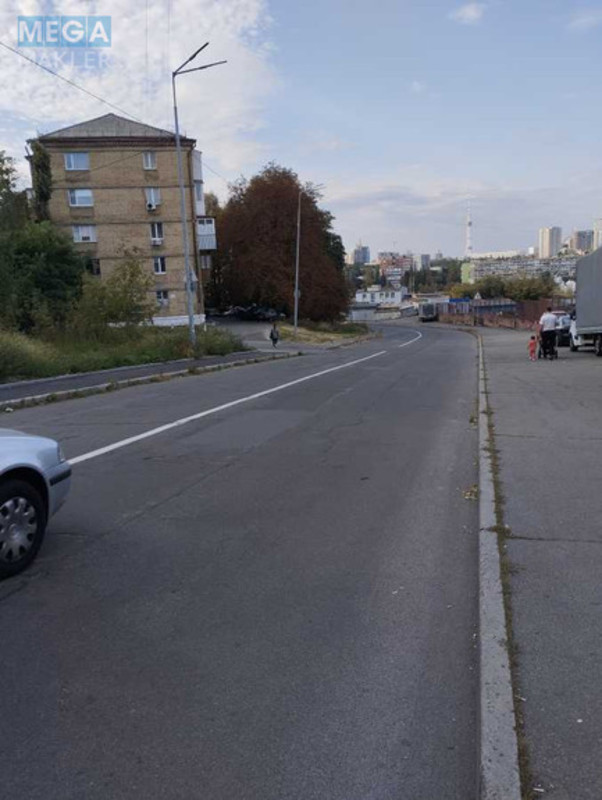 Оренда комерційної нерухомості, 48 кв.м, <a class="location-link" href="/kiev/" title="Недвижимость Київ">Київ</a>, <a class="location-link" href="/kiev/solomenskij/" title="Недвижимость Солом'янський район">Солом'янський р-н</a>, Юлиуса Фучика ул., 12 (изображение 15)