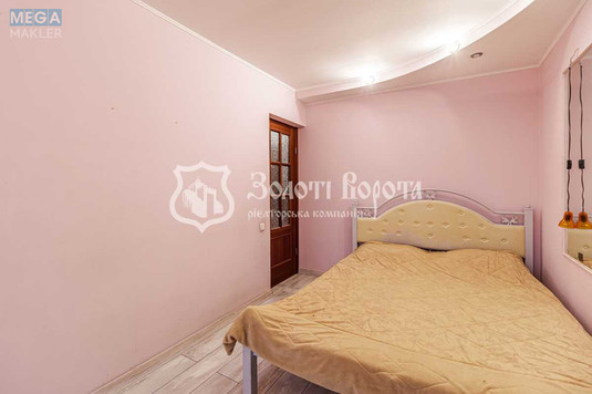 Продаж 3 кімнатної квартири (59,4/42/7,6), 9 пов. 9 пов. будинку, <a class="location-link" href="/kiev/" title="Недвижимость Київ">Київ</a>, <a class="location-link" href="/kiev/shevchenkovskij/" title="Недвижимость Шевченківський район">Шевченківський р-н</a>, Щусєва вул., 40 (изображение 12)