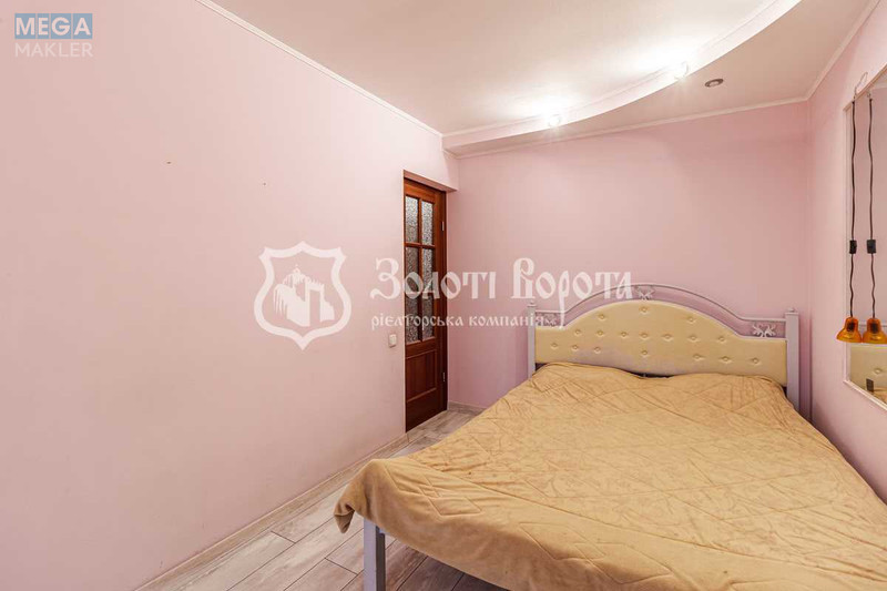 Продаж 3 кімнатної квартири (59,4/42/7,6), 9 пов. 9 пов. будинку, <a class="location-link" href="/kiev/" title="Недвижимость Київ">Київ</a>, <a class="location-link" href="/kiev/shevchenkovskij/" title="Недвижимость Шевченківський район">Шевченківський р-н</a>, Щусєва вул., 40 (изображение 12)