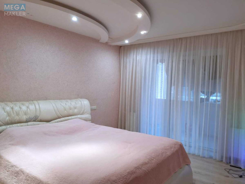 Оренда 3 кімнатної квартири, <a class="location-link" href="/kiev/" title="Недвижимость Київ">Київ</a>, <a class="location-link" href="/kiev/desnyanskij/" title="Недвижимость Деснянський район">Деснянський р-н</a>, Вікентія Беретті вул., 16 (изображение 13)
