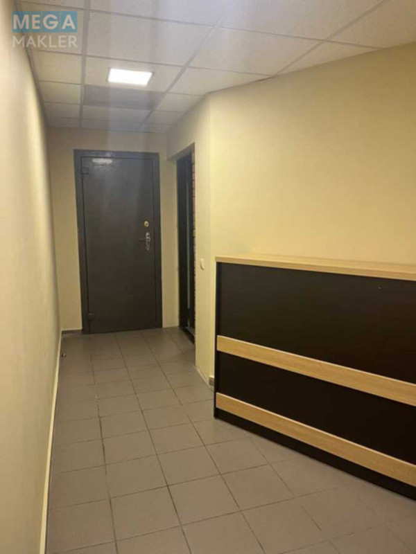 Оренда комерційної нерухомості, 80 кв.м, под офис, <a class="location-link" href="/kiev/" title="Недвижимость Київ">Київ</a>, <a class="location-link" href="/kiev/darnickij/" title="Недвижимость Дарницький район">Дарницький р-н</a>, Срібнокільська вул., 22 (изображение 3)