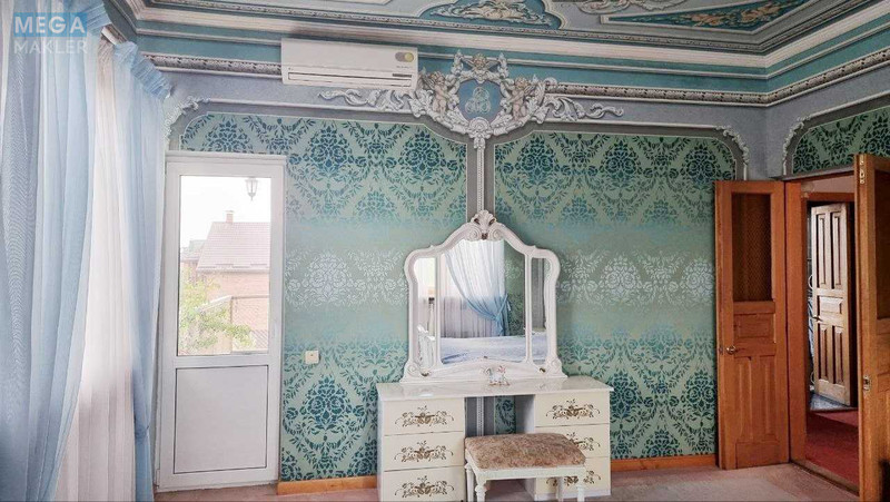 Продаж дома, 2&nbsp;поверху, 310&nbsp;кв.м, 6&nbsp;кімнат, ділянка 12&nbsp;соток, <a class="location-link" href="/gnedin/" title="Недвижимость Гнідін">Гнідин</a>, Центральна (изображение 11)