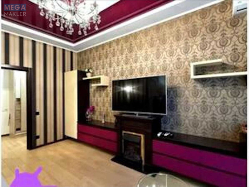Оренда 2 кімнатної квартири, <a class="location-link" href="/kiev/" title="Недвижимость Київ">Київ</a>, <a class="location-link" href="/kiev/podolskij/" title="Недвижимость Подільський район">Подільський р-н</a>, Дегтярная ул., 11 (изображение 2)