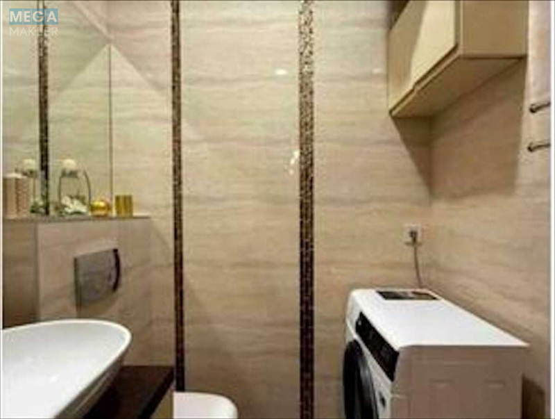 Оренда 2 кімнатної квартири, <a class="location-link" href="/kiev/" title="Недвижимость Київ">Київ</a>, <a class="location-link" href="/kiev/podolskij/" title="Недвижимость Подільський район">Подільський р-н</a>, Дегтярная ул., 11 (изображение 8)