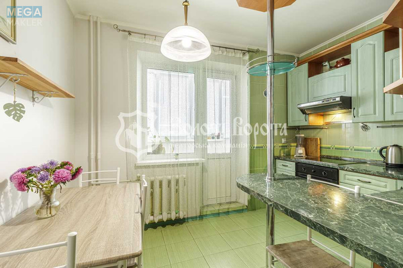 Продаж 2 кімнатної квартири (55,6/28/8,4), 11 пов. 16 пов. будинку, <a class="location-link" href="/kiev/" title="Недвижимость Київ">Київ</a>, <a class="location-link" href="/kiev/dneprovskij/" title="Недвижимость Дніпровський район">Дніпровський р-н</a>, Алма-Атинська вул., 39в (изображение 9)