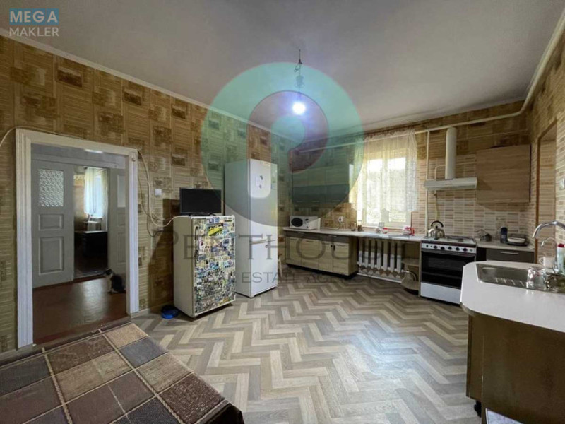 Продаж дома, 1&nbsp; поверх, 173&nbsp;кв.м, 8&nbsp;кімнат, ділянка 10&nbsp;соток, <a class="location-link" href="/kiev/" title="Недвижимость Київ">Київ</a>, <a class="location-link" href="/kiev/darnickij/" title="Недвижимость Дарницький район">Дарницький р-н</a>, Луговой пер., 8 (изображение 11)