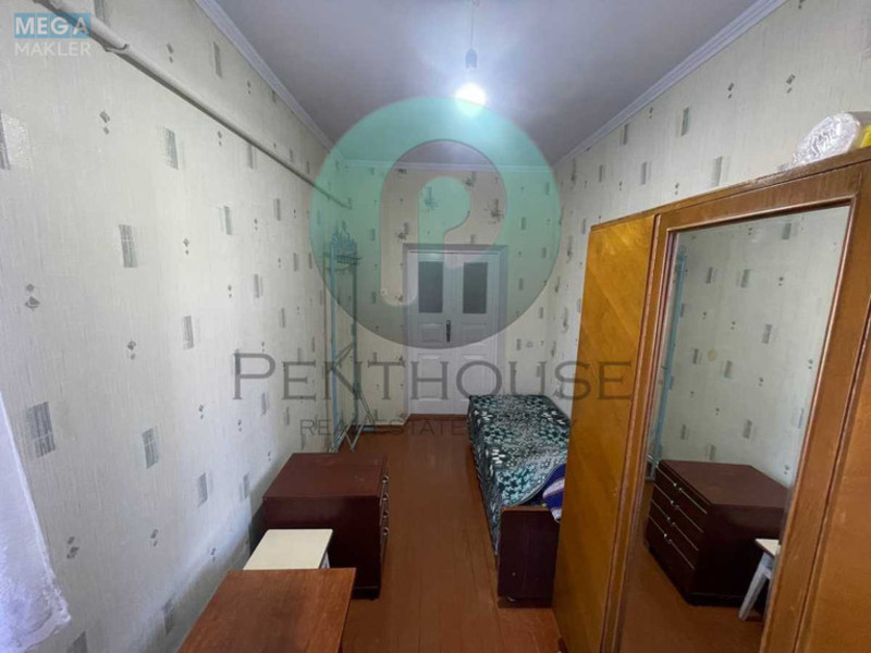 Продаж дома, 1&nbsp; поверх, 173&nbsp;кв.м, 8&nbsp;кімнат, ділянка 10&nbsp;соток, <a class="location-link" href="/kiev/" title="Недвижимость Київ">Київ</a>, <a class="location-link" href="/kiev/darnickij/" title="Недвижимость Дарницький район">Дарницький р-н</a>, Луговой пер., 8 (изображение 14)