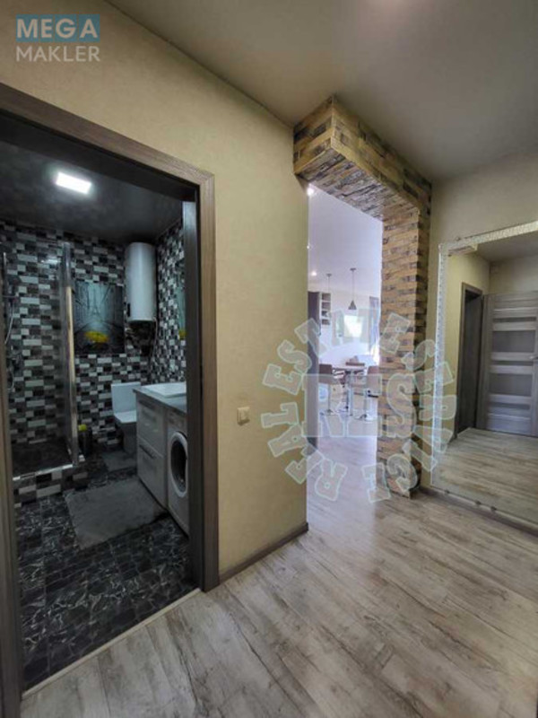 Оренда 2 кімнатної квартири, <a class="location-link" href="/kiev/" title="Недвижимость Київ">Київ</a>, <a class="location-link" href="/kiev/svyatoshinskij/" title="Недвижимость Святошинський район">Святошинський р-н</a>, Анатолія Петрицького вул., 21А (изображение 13)