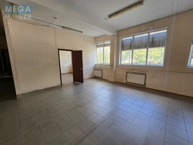 Оренда приміщення у нежитловому будинку, нормальне сост., <a class="location-link" href="/dnepropetrovsk/" title="Недвижимость Дніпра">Дніпро</a>, <a class="location-link" href="/dnepropetrovsk/krasnogvardejskij/" title="Недвижимость Червоногвардійський район">Червоногвардійський р-н</a>, Будівельників (изображение 2)