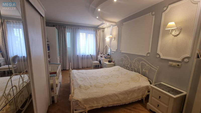 Продаж 3 кімнатної квартири (108,6/59,1/13,4), 6 пов. 17 пов. будинку, <a class="location-link" href="/kiev/" title="Недвижимость Київ">Київ</a>, <a class="location-link" href="/kiev/goloseevskij/" title="Недвижимость Голосіївський район">Голосіївський р-н</a>, Саперно-Слободская ул., 8 (изображение 3)
