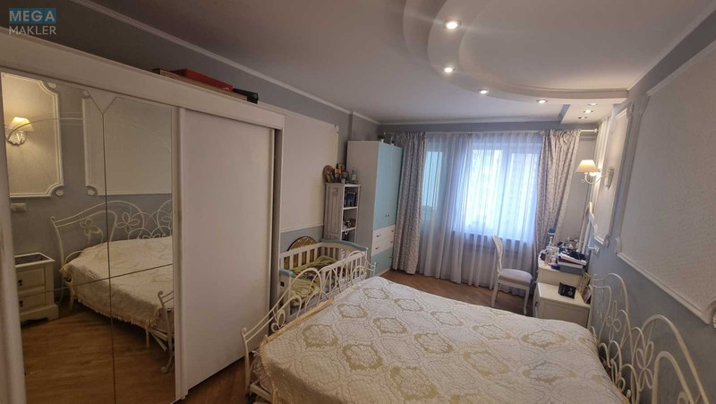 Продаж 3 кімнатної квартири (108,6/59,1/13,4), 6 пов. 17 пов. будинку, <a class="location-link" href="/kiev/" title="Недвижимость Київ">Київ</a>, <a class="location-link" href="/kiev/goloseevskij/" title="Недвижимость Голосіївський район">Голосіївський р-н</a>, Саперно-Слободская ул., 8 (изображение 4)