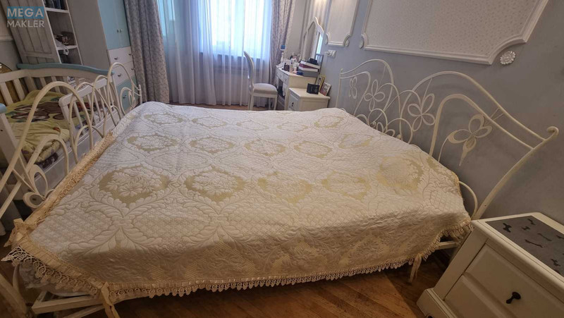 Продаж 3 кімнатної квартири (108,6/59,1/13,4), 6 пов. 17 пов. будинку, <a class="location-link" href="/kiev/" title="Недвижимость Київ">Київ</a>, <a class="location-link" href="/kiev/goloseevskij/" title="Недвижимость Голосіївський район">Голосіївський р-н</a>, Саперно-Слободская ул., 8 (изображение 5)