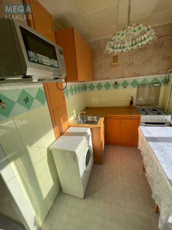 Оренда 2 кімнатної квартири, <a class="location-link" href="/kiev/" title="Недвижимость Київ">Київ</a>, <a class="location-link" href="/kiev/dneprovskij/" title="Недвижимость Дніпровський район">Дніпровський р-н</a>, Бажова ул., 2 (изображение 2)