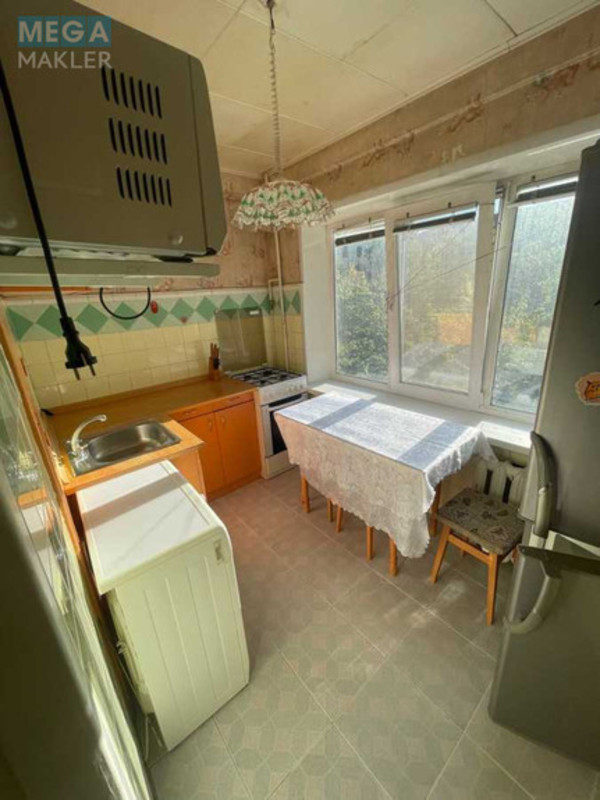 Оренда 2 кімнатної квартири, <a class="location-link" href="/kiev/" title="Недвижимость Київ">Київ</a>, <a class="location-link" href="/kiev/dneprovskij/" title="Недвижимость Дніпровський район">Дніпровський р-н</a>, Бажова ул., 2 (изображение 5)
