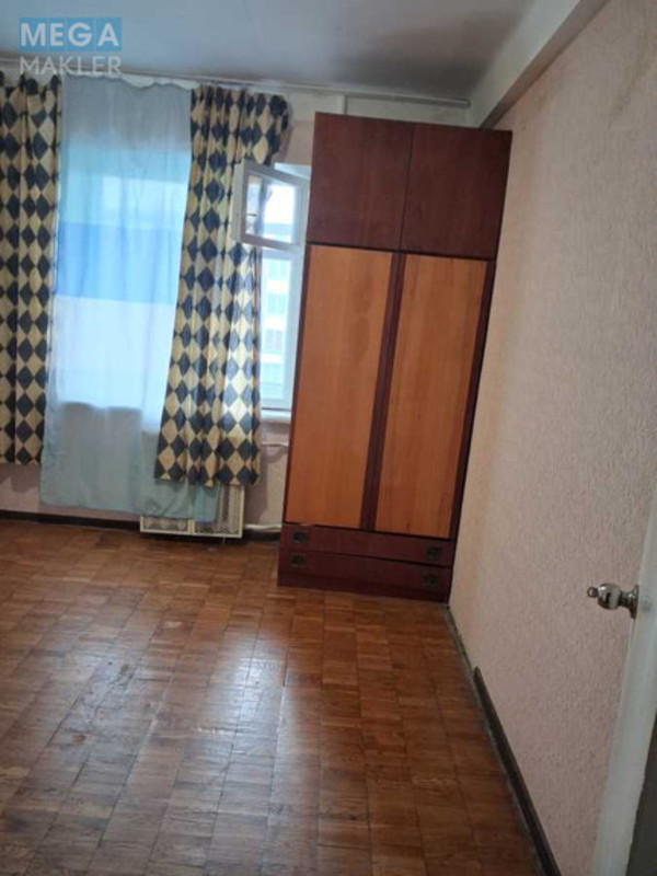 Продаж 3 кімнатної квартири (57/41/7), 8 пов. 9 пов. будинку, <a class="location-link" href="/kiev/" title="Недвижимость Київ">Київ</a>, <a class="location-link" href="/kiev/desnyanskij/" title="Недвижимость Деснянський район">Деснянський р-н</a>, Лесной просп., 6а (изображение 8)