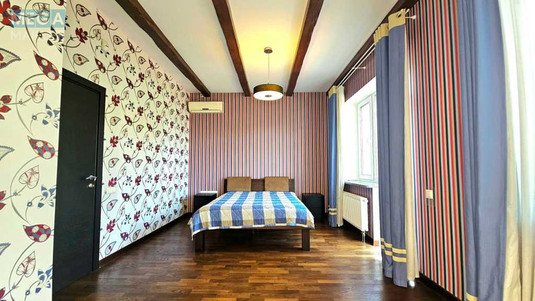 Оренда дома, <a class="location-link" href="/kiev/" title="Недвижимость Київ">Київ</a>, <a class="location-link" href="/kiev/dneprovskij/" title="Недвижимость Дніпровський район">Дніпровський р-н</a>, 11-я Садовая ул. (изображение 16)