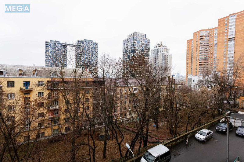 Продаж 3 кімнатної квартири (88,1/52/10,1), 3 пов. 9 пов. будинку, <a class="location-link" href="/kiev/" title="Недвижимость Київ">Київ</a>, <a class="location-link" href="/kiev/pecherskij/" title="Недвижимость Печерський район">Печерський р-н</a>, Василя Тютюнника вул., 5-Б (изображение 7)