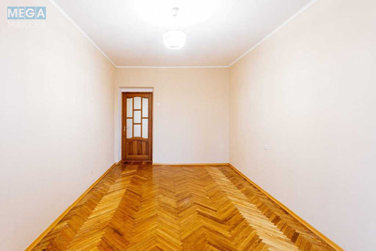 Продаж 3 кімнатної квартири (88,1/52/10,1), 3 пов. 9 пов. будинку, <a class="location-link" href="/kiev/" title="Недвижимость Київ">Київ</a>, <a class="location-link" href="/kiev/pecherskij/" title="Недвижимость Печерський район">Печерський р-н</a>, Василя Тютюнника вул., 5-Б (изображение 9)