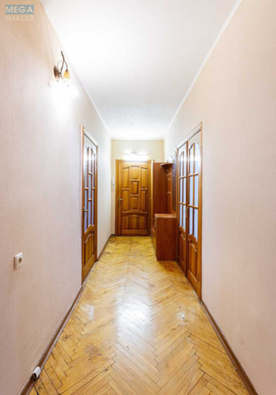 Продаж 3 кімнатної квартири (88,1/52/10,1), 3 пов. 9 пов. будинку, <a class="location-link" href="/kiev/" title="Недвижимость Київ">Київ</a>, <a class="location-link" href="/kiev/pecherskij/" title="Недвижимость Печерський район">Печерський р-н</a>, Василя Тютюнника вул., 5-Б (изображение 18)