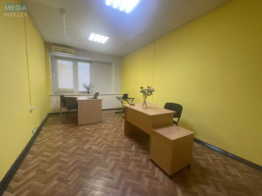 Оренда комерційної нерухомості, 20&nbsp;кв.м, под офис, <a class="location-link" href="/kiev/" title="Недвижимость Київ">Київ</a>, <a class="location-link" href="/kiev/shevchenkovskij/" title="Недвижимость Шевченківський район">Шевченківський р-н</a>, Берестейский просп., 20 (изображение 5)