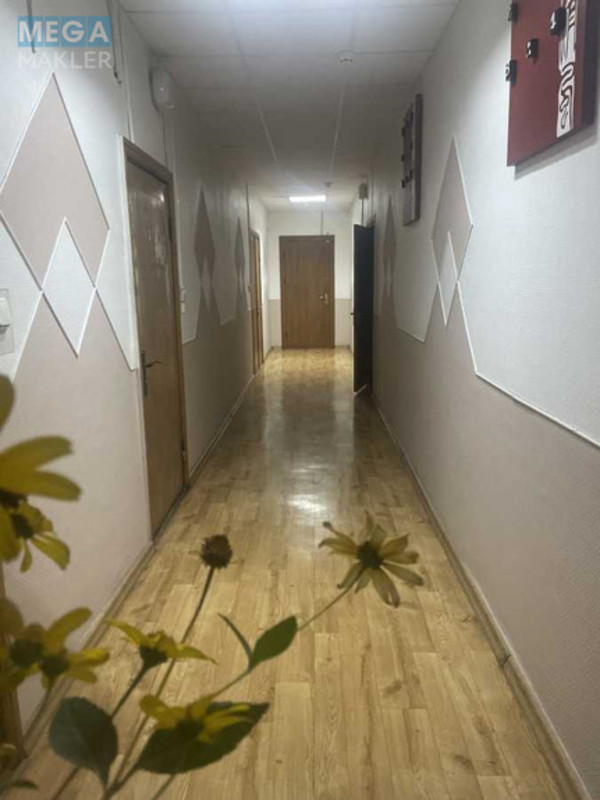 Оренда комерційної нерухомості, 35&nbsp;кв.м, под офис, <a class="location-link" href="/kiev/" title="Недвижимость Київ">Київ</a>, <a class="location-link" href="/kiev/shevchenkovskij/" title="Недвижимость Шевченківський район">Шевченківський р-н</a>, Берестейський просп., 20 (изображение 5)