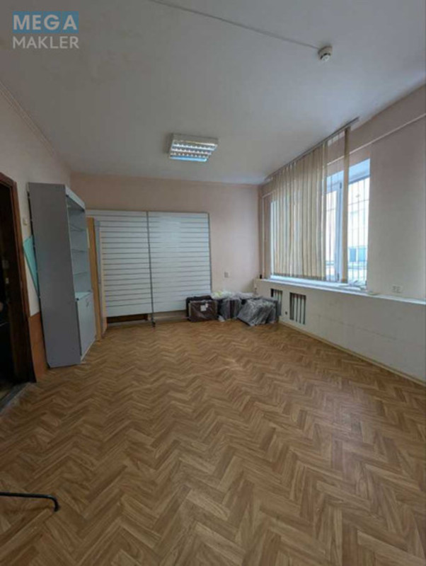 Оренда комерційної нерухомості, 22&nbsp;кв.м, под офис, <a class="location-link" href="/kiev/" title="Недвижимость Київ">Київ</a>, <a class="location-link" href="/kiev/shevchenkovskij/" title="Недвижимость Шевченківський район">Шевченківський р-н</a>, Берестейський просп., 20 (изображение 2)