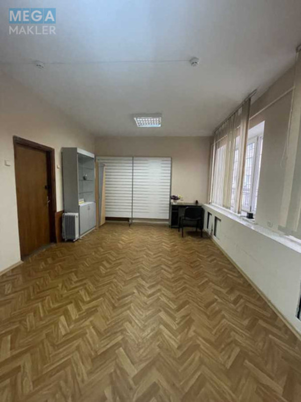 Оренда комерційної нерухомості, 22&nbsp;кв.м, под офис, <a class="location-link" href="/kiev/" title="Недвижимость Київ">Київ</a>, <a class="location-link" href="/kiev/shevchenkovskij/" title="Недвижимость Шевченківський район">Шевченківський р-н</a>, Берестейський просп., 20 (изображение 9)