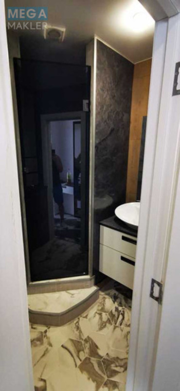 Оренда 1 кімнатної квартири, <a class="location-link" href="/kiev/" title="Недвижимость Київ">Київ</a>, <a class="location-link" href="/kiev/svyatoshinskij/" title="Недвижимость Святошинський район">Святошинський р-н</a>, Стеценко ул., 75 (изображение 17)