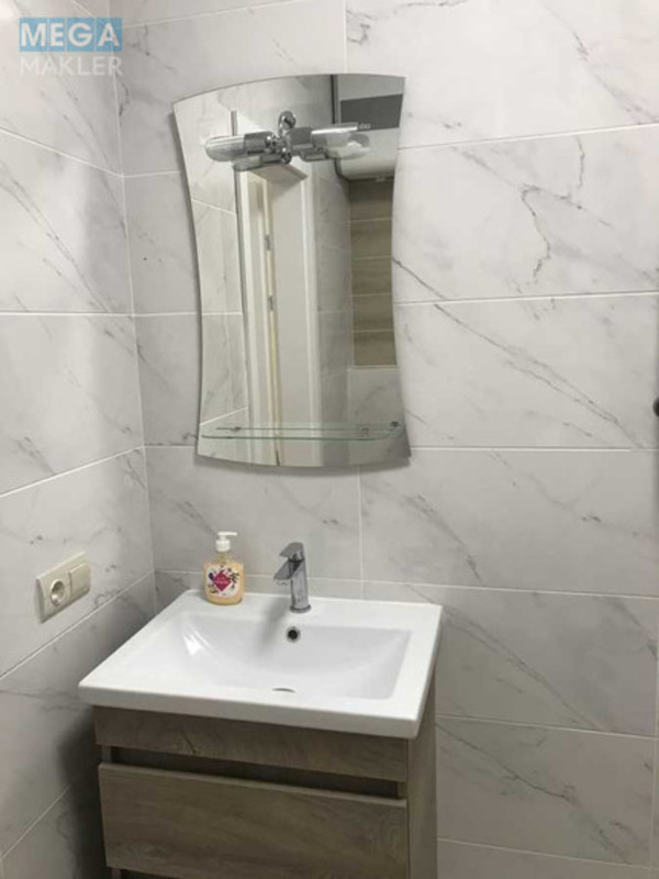 Оренда 1 кімнатної квартири, <a class="location-link" href="/kiev/" title="Недвижимость Київ">Київ</a>, <a class="location-link" href="/kiev/dneprovskij/" title="Недвижимость Дніпровський район">Дніпровський р-н</a>, Князя Романа Мстиславича вул. (изображение 18)