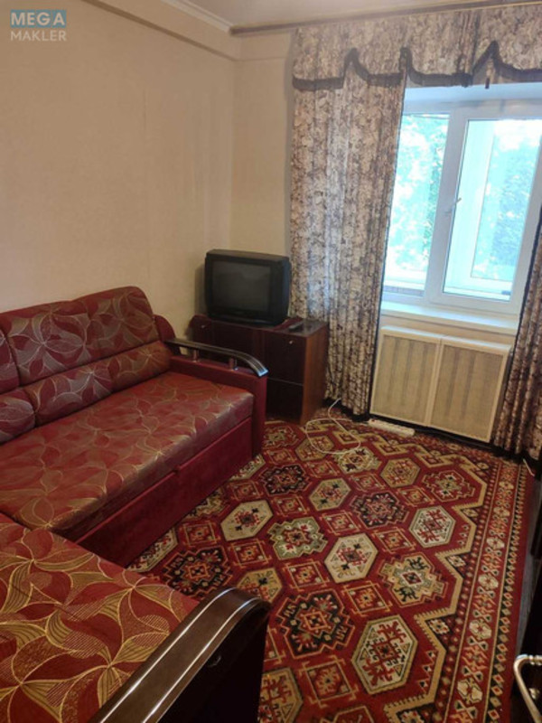 Оренда кімнати (підселення), <a class="location-link" href="/kiev/" title="Недвижимость Київ">Київ</a>, <a class="location-link" href="/kiev/svyatoshinskij/" title="Недвижимость Святошинський район">Святошинський р-н</a>, Кольцова бульв. (изображение 2)