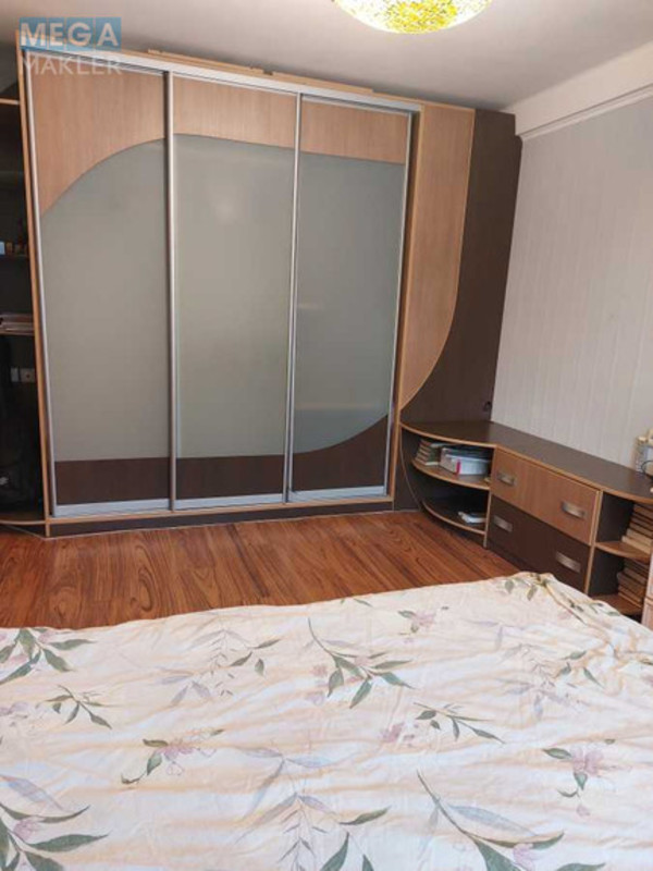 Оренда 1 кімнатної квартири, <a class="location-link" href="/kiev/" title="Недвижимость Київ">Київ</a>, <a class="location-link" href="/kiev/shevchenkovskij/" title="Недвижимость Шевченківський район">Шевченківський р-н</a>, Борщаговская ул., 10А (изображение 4)