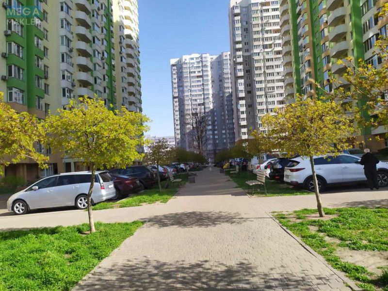 Новобудова, 25 поверхів, <a class="location-link" href="/kiev/" title="Недвижимость Київ">Київ</a>, <a class="location-link" href="/kiev/svyatoshinskij/" title="Недвижимость Святошинський район">Святошинський р-н</a>, Пономарева ул., 26 (изображение 2)