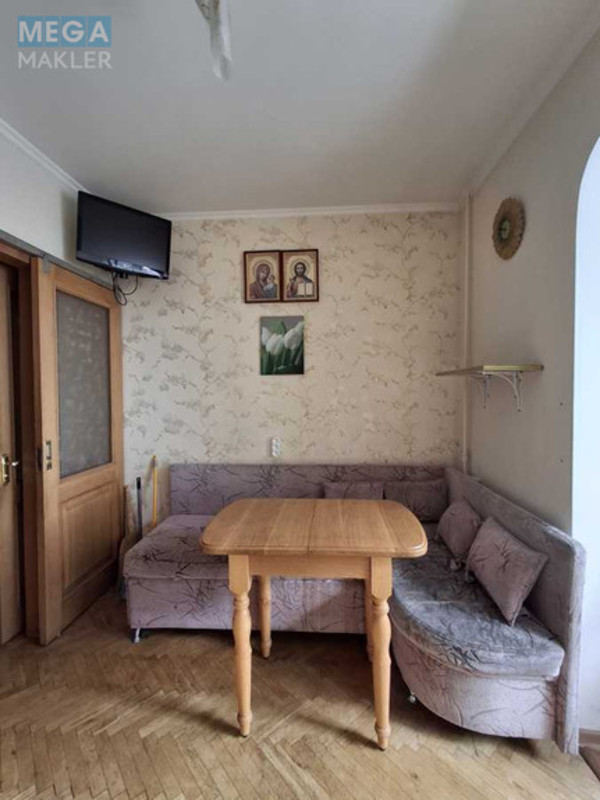 Оренда 1 кімнатної квартири, <a class="location-link" href="/kiev/" title="Недвижимость Київ">Київ</a>, <a class="location-link" href="/kiev/darnickij/" title="Недвижимость Дарницький район">Дарницький р-н</a>, Ларисы Руденко ул., 3б (изображение 2)