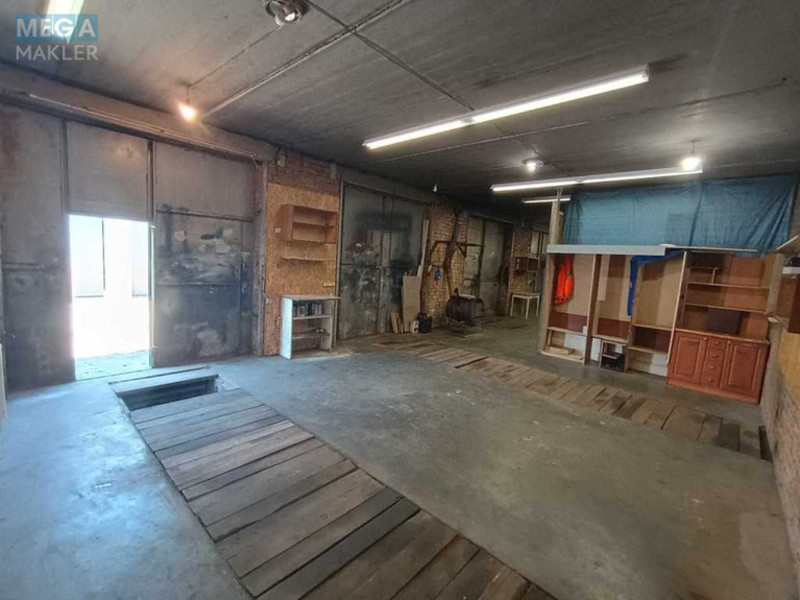 Продаж комерційної нерухомості, 90&nbsp;кв.м, <a class="location-link" href="/kiev/" title="Недвижимость Київ">Київ</a>, <a class="location-link" href="/kiev/desnyanskij/" title="Недвижимость Деснянський район">Деснянський р-н</a>, Пухівська вул., 2 (изображение 3)