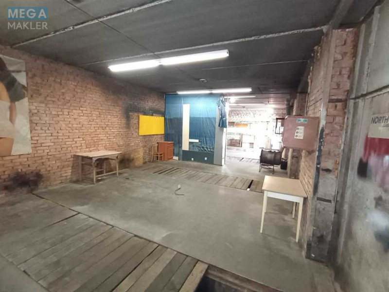 Продаж комерційної нерухомості, 90&nbsp;кв.м, <a class="location-link" href="/kiev/" title="Недвижимость Київ">Київ</a>, <a class="location-link" href="/kiev/desnyanskij/" title="Недвижимость Деснянський район">Деснянський р-н</a>, Пухівська вул., 2 (изображение 7)