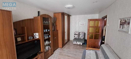 Продаж 1 кімнатної квартири (32/17/6), 5 пов. 5 пов. будинку, <a class="location-link" href="/kiev/" title="Недвижимость Київ">Київ</a>, <a class="location-link" href="/kiev/shevchenkovskij/" title="Недвижимость Шевченківський район">Шевченківський р-н</a>, Борщагівська вул., 212 (изображение 4)