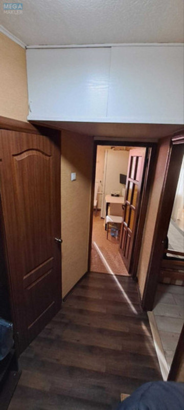 Продаж 1 кімнатної квартири (32/17/6), 5 пов. 5 пов. будинку, <a class="location-link" href="/kiev/" title="Недвижимость Київ">Київ</a>, <a class="location-link" href="/kiev/shevchenkovskij/" title="Недвижимость Шевченківський район">Шевченківський р-н</a>, Борщагівська вул., 212 (изображение 5)