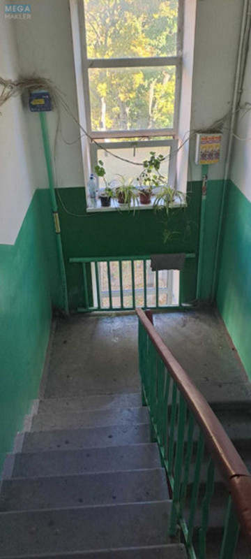 Продаж 1 кімнатної квартири (32/17/6), 5 пов. 5 пов. будинку, <a class="location-link" href="/kiev/" title="Недвижимость Київ">Київ</a>, <a class="location-link" href="/kiev/shevchenkovskij/" title="Недвижимость Шевченківський район">Шевченківський р-н</a>, Борщагівська вул., 212 (изображение 17)