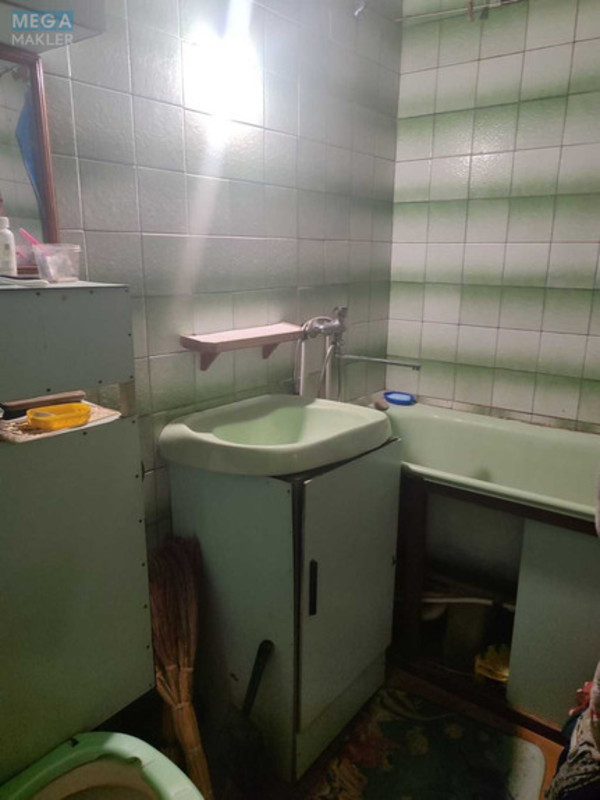 Продаж 4 кімнатної квартири (69/45/8), 7 пов. 9 пов. будинку, <a class="location-link" href="/smela/" title="Недвижимость Сміла">Сміла</a>, 40 річчя Перемоги (изображение 10)