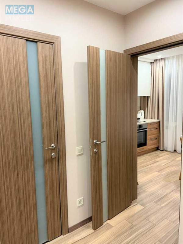 Оренда 1 кімнатної квартири, <a class="location-link" href="/kiev/" title="Недвижимость Київ">Київ</a>, <a class="location-link" href="/kiev/darnickij/" title="Недвижимость Дарницький район">Дарницький р-н</a>, Бориса Гмыри ул., 14Б (изображение 7)