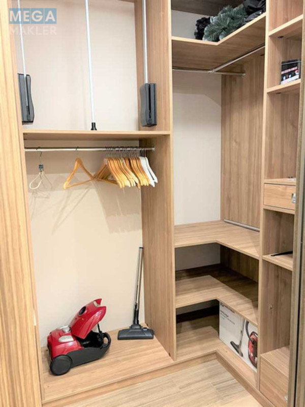 Оренда 1 кімнатної квартири, <a class="location-link" href="/kiev/" title="Недвижимость Київ">Київ</a>, <a class="location-link" href="/kiev/darnickij/" title="Недвижимость Дарницький район">Дарницький р-н</a>, Бориса Гмыри ул., 14Б (изображение 9)