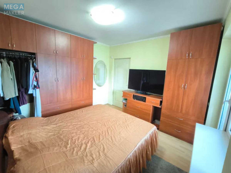 Продаж 3 кімнатної квартири (73/41/9), 6 пов. 9 пов. будинку, <a class="location-link" href="/kiev/" title="Недвижимость Київ">Київ</a>, <a class="location-link" href="/kiev/desnyanskij/" title="Недвижимость Деснянський район">Деснянський р-н</a>, Оноре де Бальзака вул., 46а (изображение 2)