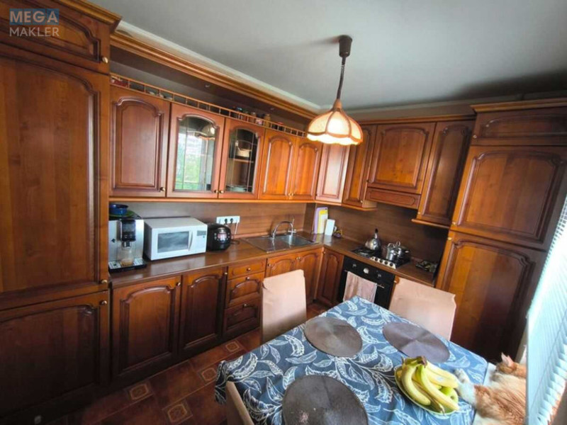 Продаж 3 кімнатної квартири (73/41/9), 6 пов. 9 пов. будинку, <a class="location-link" href="/kiev/" title="Недвижимость Київ">Київ</a>, <a class="location-link" href="/kiev/desnyanskij/" title="Недвижимость Деснянський район">Деснянський р-н</a>, Оноре де Бальзака вул., 46а (изображение 6)