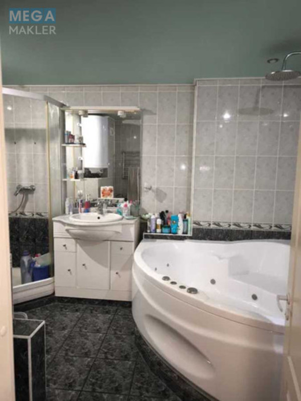 Продаж 3 кімнатної квартири (73/41/9), 6 пов. 9 пов. будинку, <a class="location-link" href="/kiev/" title="Недвижимость Київ">Київ</a>, <a class="location-link" href="/kiev/desnyanskij/" title="Недвижимость Деснянський район">Деснянський р-н</a>, Оноре де Бальзака вул., 46а (изображение 9)