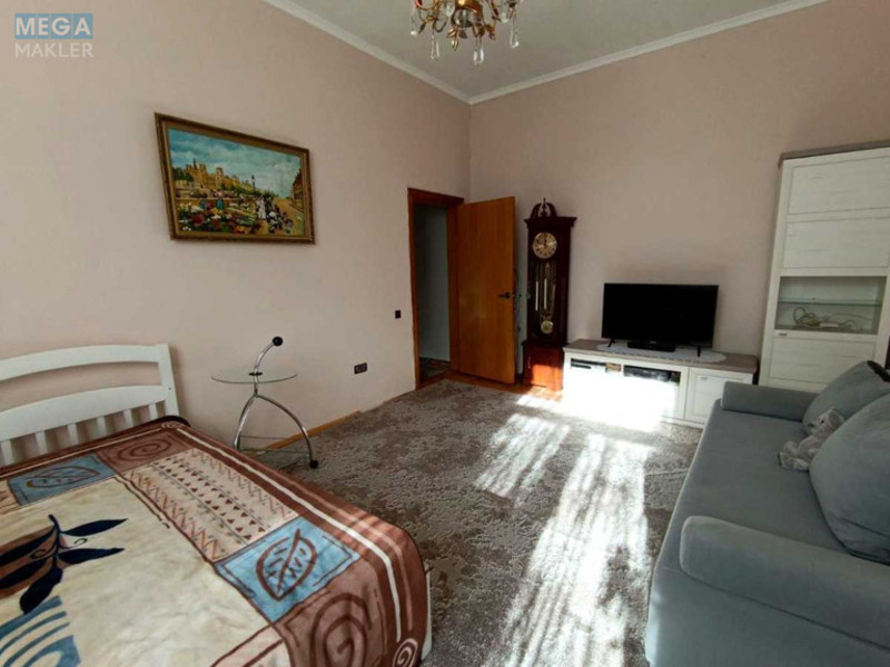 Оренда 1 кімнатної квартири, <a class="location-link" href="/kiev/" title="Недвижимость Київ">Київ</a>, <a class="location-link" href="/kiev/darnickij/" title="Недвижимость Дарницький район">Дарницький р-н</a>, Привокзальная ул., 8/1 (изображение 2)