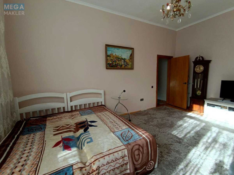 Оренда 1 кімнатної квартири, <a class="location-link" href="/kiev/" title="Недвижимость Київ">Київ</a>, <a class="location-link" href="/kiev/darnickij/" title="Недвижимость Дарницький район">Дарницький р-н</a>, Привокзальная ул., 8/1 (изображение 6)